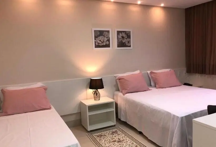 Chambre Triple Standard, Baruch