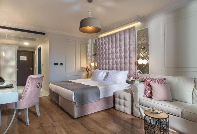 디럭스 룸 측면 바다 전망, Casa Di Fiore Spa And Medical Hotel, Mineral Pools & Private Beach