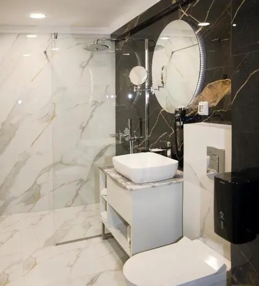 パークビュースタンダードステューディオ, Casa Di Fiore Spa And Medical Hotel, Mineral Pools & Private Beach
