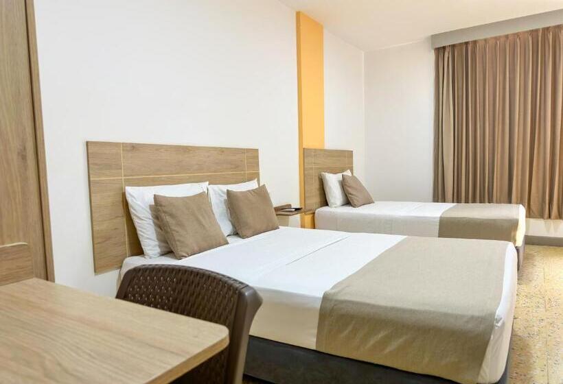 חדר סופריור לשלושה, Zamay Centro Historico