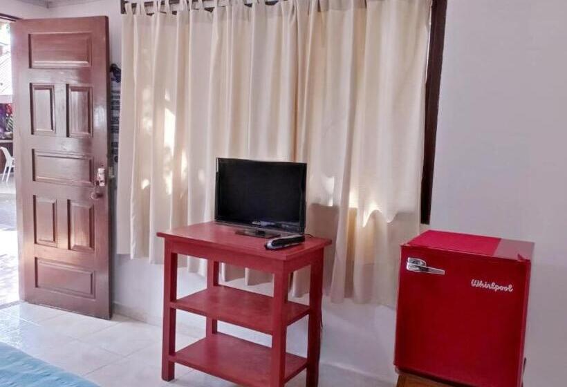 غرفة قياسية, San José House