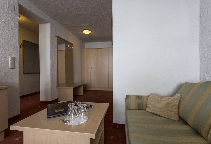 اتاق خانوادگی, All Inclusive Hotel Lohmann