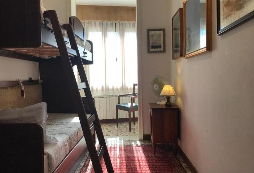 Апартаменты 3 Спальни, Oasis Lagoon Estate