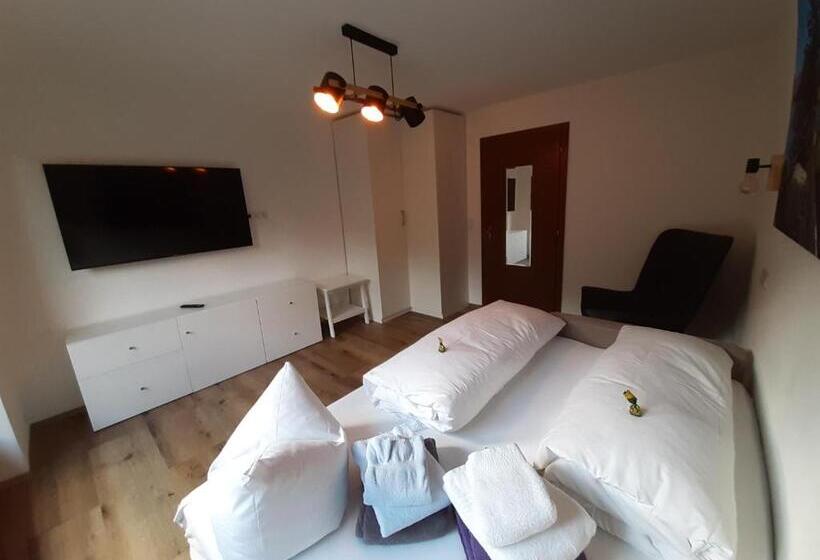 شقة 4 غرف, Apart Tuxertal