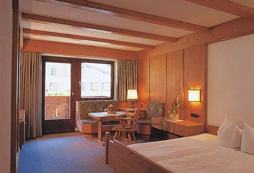 クラシックマウンテンビュールーム, Falknerhof