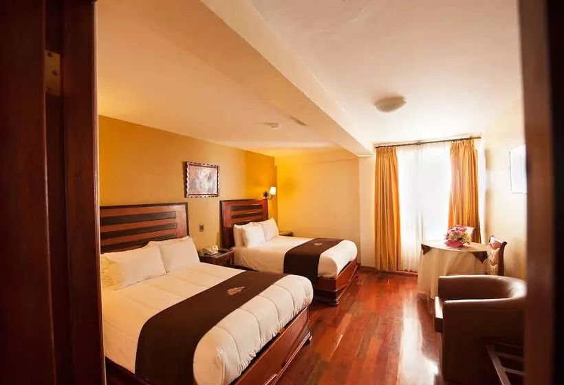 اتاق استاندارد سه نفره, Mabey Urubamba
