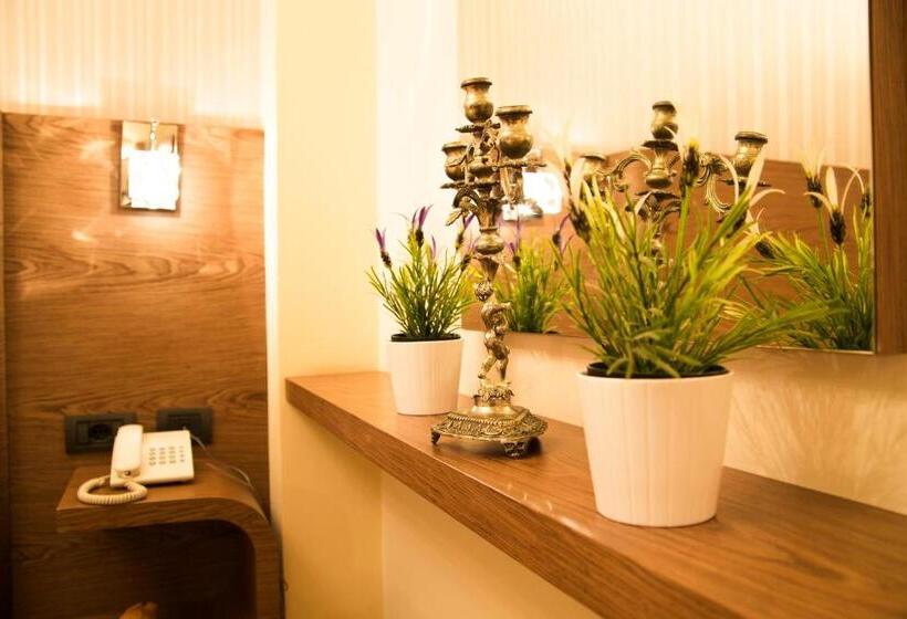 اتاق استاندارد, Oxford