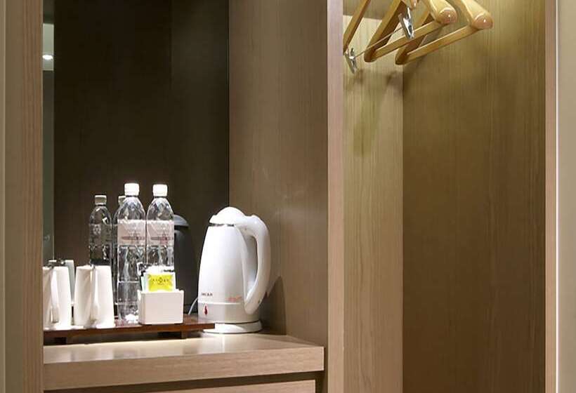 اتاق کلاس بیزنس, Royal Inn Taipei Linsen Huashan 1914 Creative Park