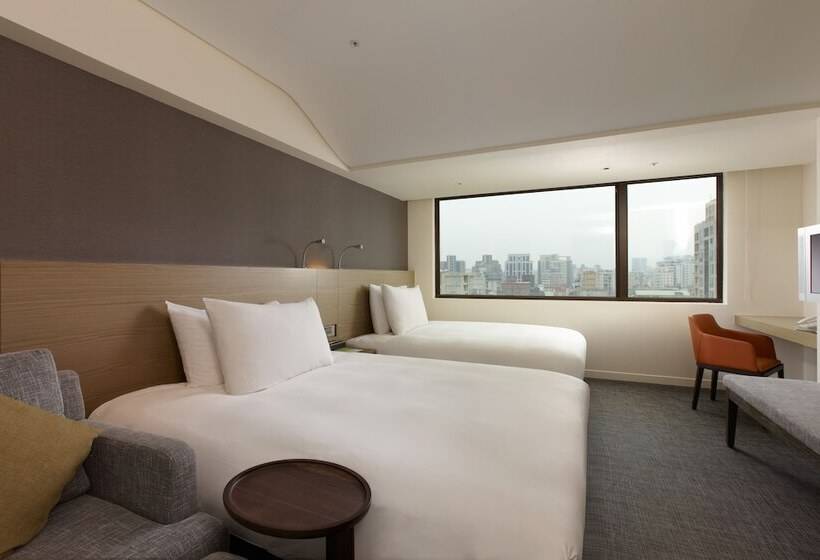 اتاق خانوادگی, Royal Inn Taipei Linsen Huashan 1914 Creative Park