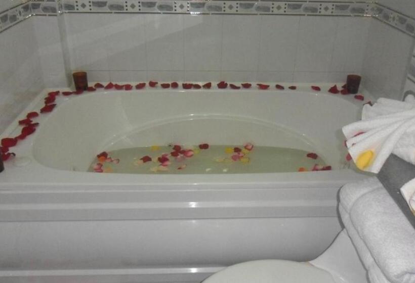 小型套房, Splendor By Friends Company