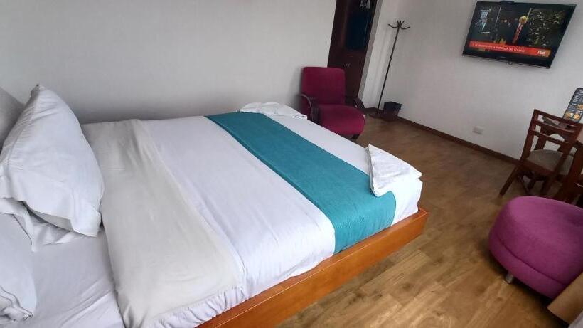 标准单人间, Splendor By Friends Company