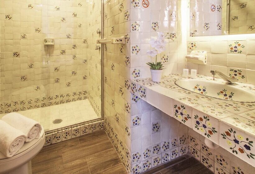 스탠다드 트리플 룸, Templo Mayor