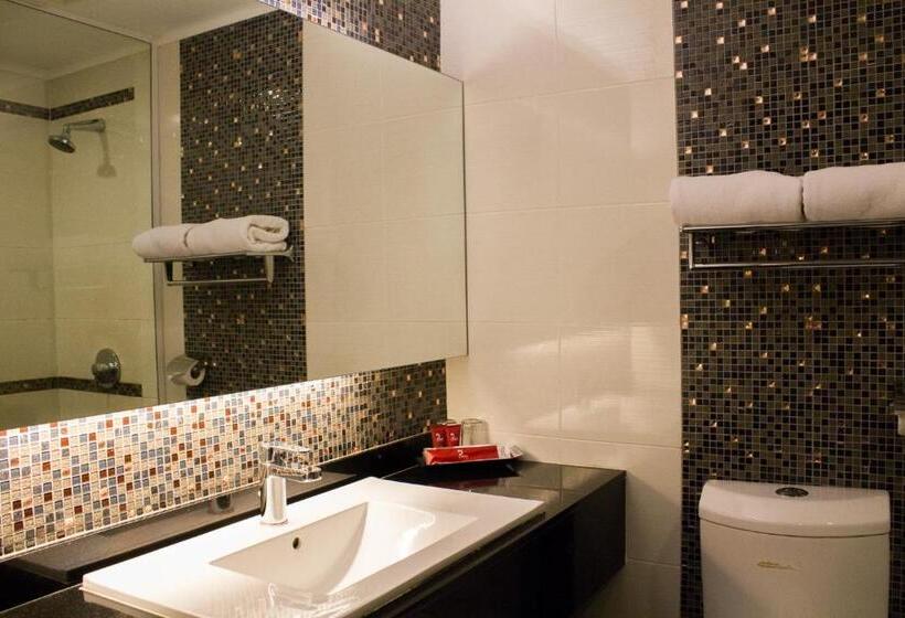 اتاق سوپریور, The 5 Elements