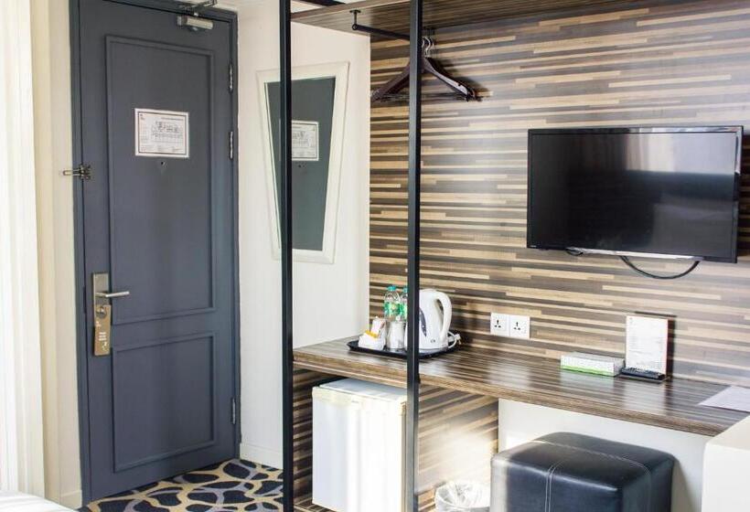 اتاق استاندارد, The 5 Elements