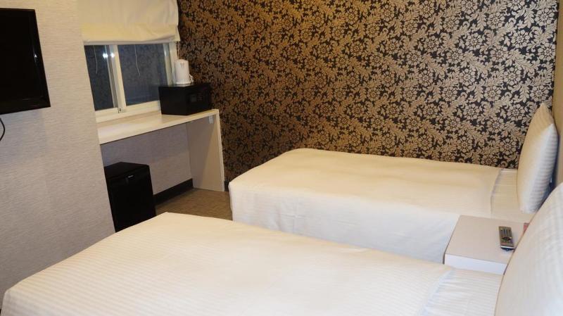 スタンダードルーム, Ximen