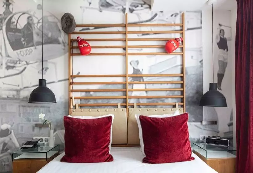 Chambre Supérieure, Le 123 Sebastopol  Astotel