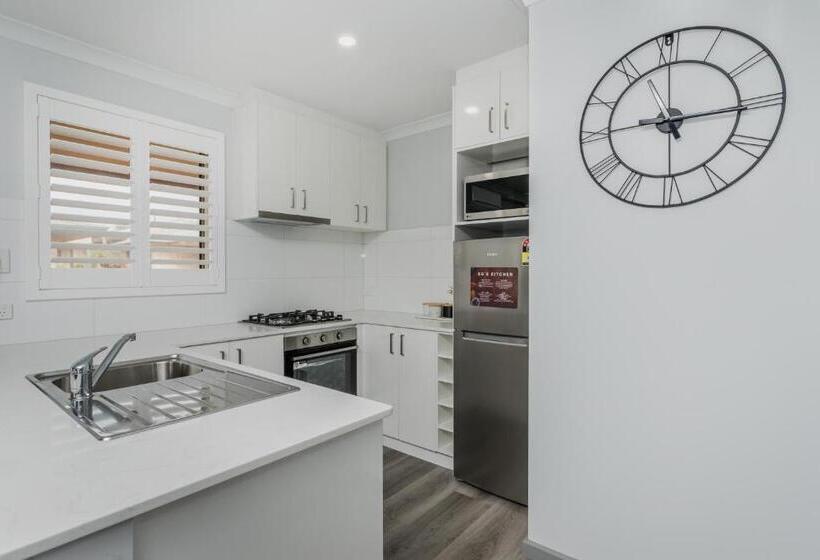 Апартаменты 1 Спальня, Quality Apartments Banksia Albany