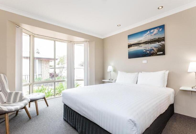 Апартаменты 3 Спальни, Quality Apartments Banksia Albany