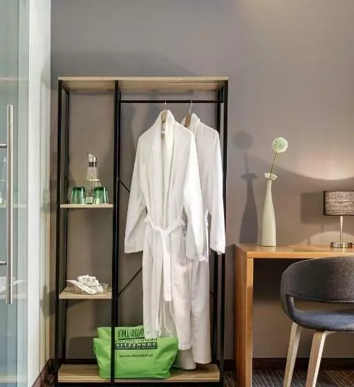 Classic Room, Ritzenhof 4 Sterne Superior Hotel & Spa Am See