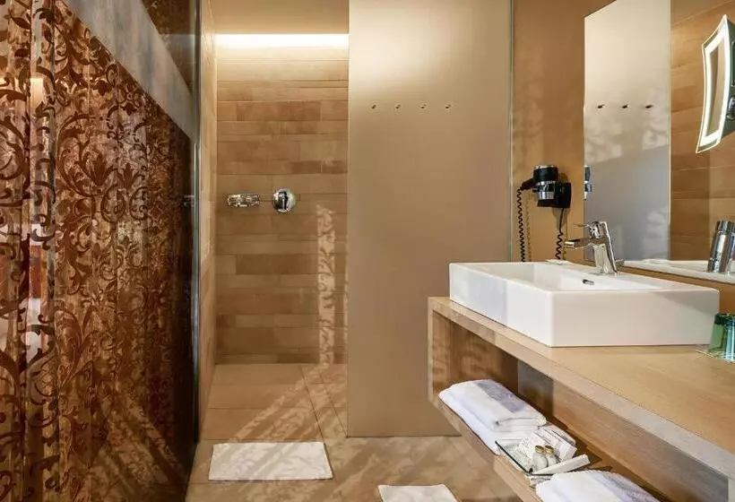 Standard Room Mountain View, Ritzenhof 4 Sterne Superior Hotel & Spa Am See