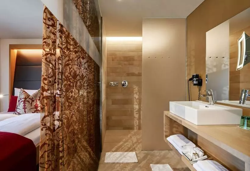 Standard Room Mountain View, Ritzenhof 4 Sterne Superior Hotel & Spa Am See
