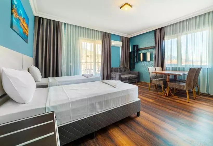 اتاق استاندارد سه نفره, Royalisa City Apart