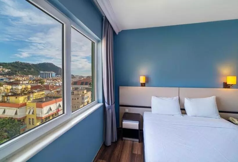 اتاق استاندارد چهار تخته, Royalisa City Apart