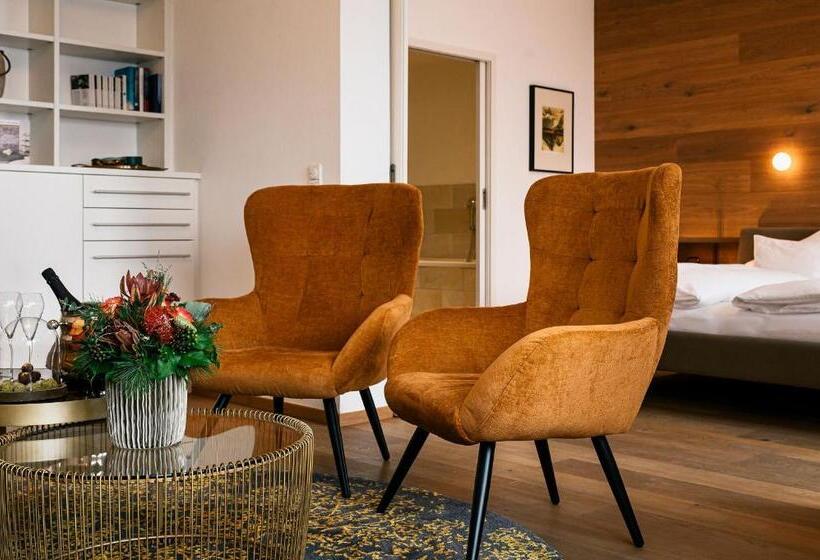 Люкс Повышенной Комфортности, Das Traunsee   Das Hotel Zum See