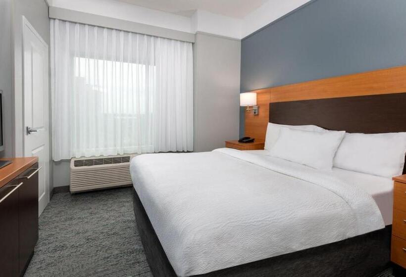 Люкс 2 Спальни, Towneplace Suites Buffalo Airport