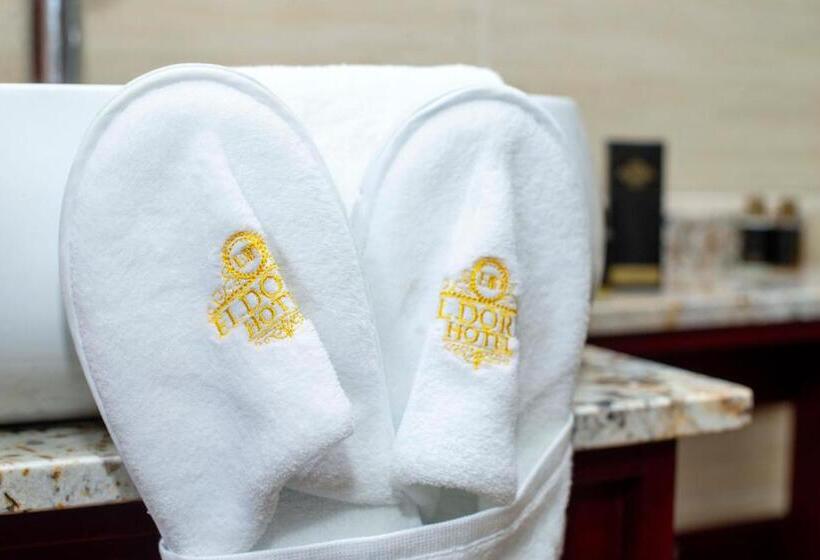 جناح سوبيريور, El Doria