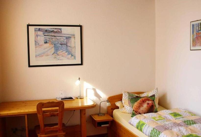 Quarto Estandar Individual, Gasthof Zum Weissen Lamm