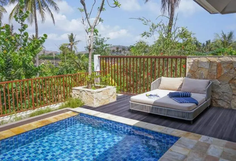 キングサイズベッドのスイートルーム, Pullman Lombok Merujani Mandalika Beach Resort