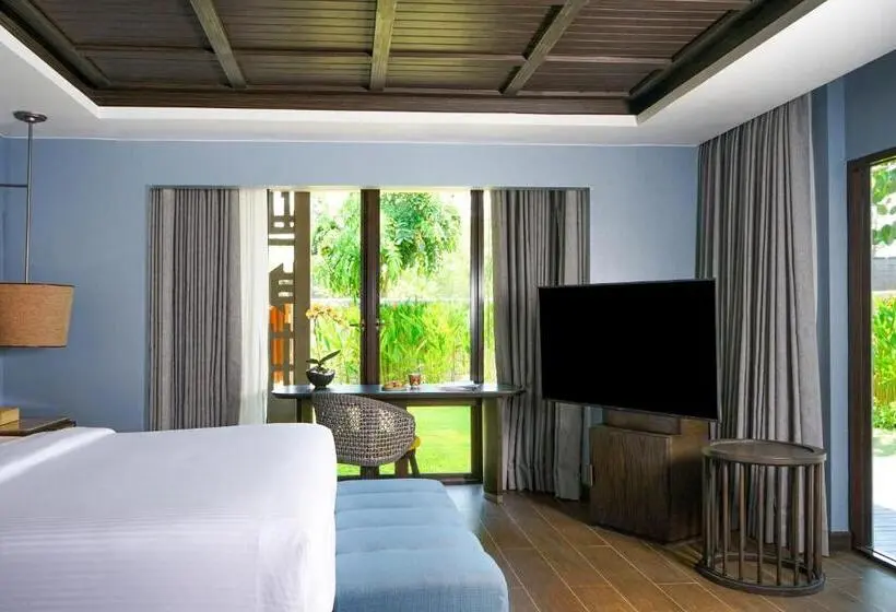 スイート, Pullman Lombok Merujani Mandalika Beach Resort