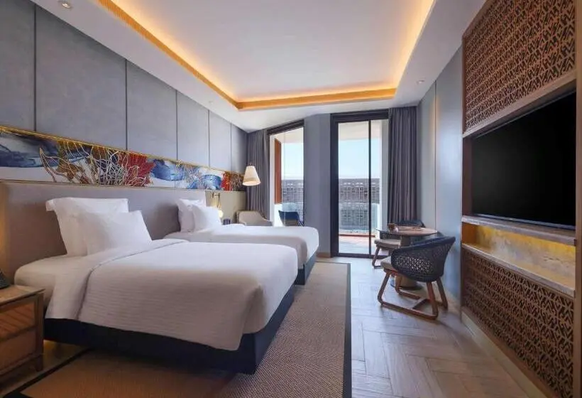 オーシャンビューデラックスルームバルコニー付き, Pullman Lombok Merujani Mandalika Beach Resort