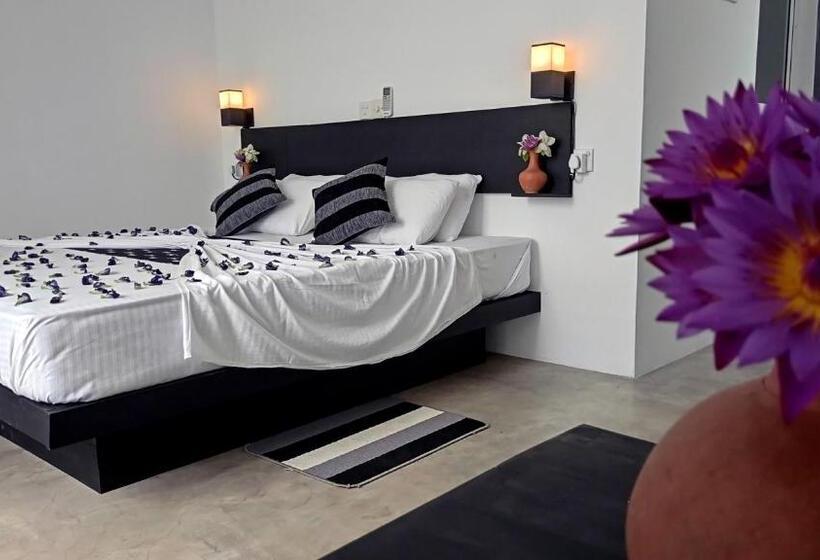 Номер Deluxe, Talalla Leisure