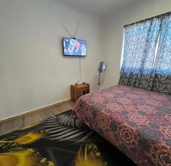 اتاق لوکس, M5 Park Bed And Breakfast