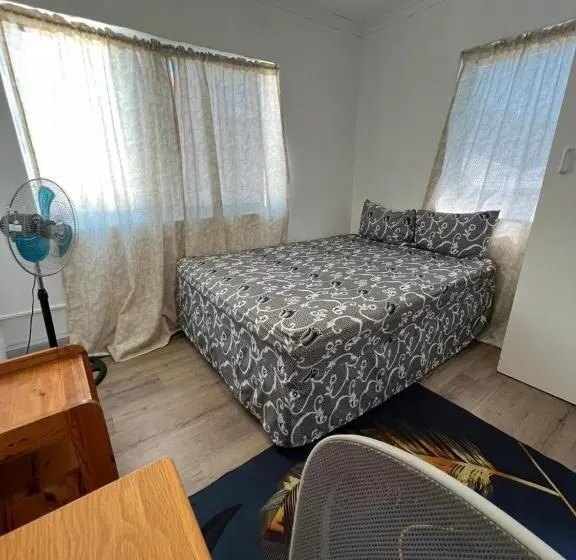 اتاق استاندارد, M5 Park Bed And Breakfast