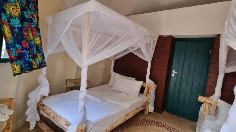اتاق استاندارد, Kizumba House