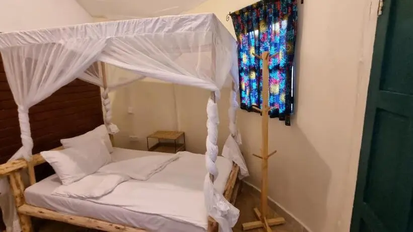 اتاق استاندارد, Kizumba House