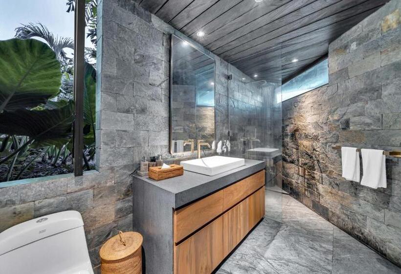 סוויטת פרמיום 2 חדרים, Munduk Cabins