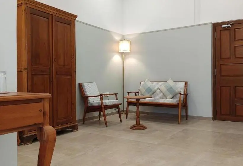 スタンダードルーム, Justa Rudra Resort & Spa, Kolad