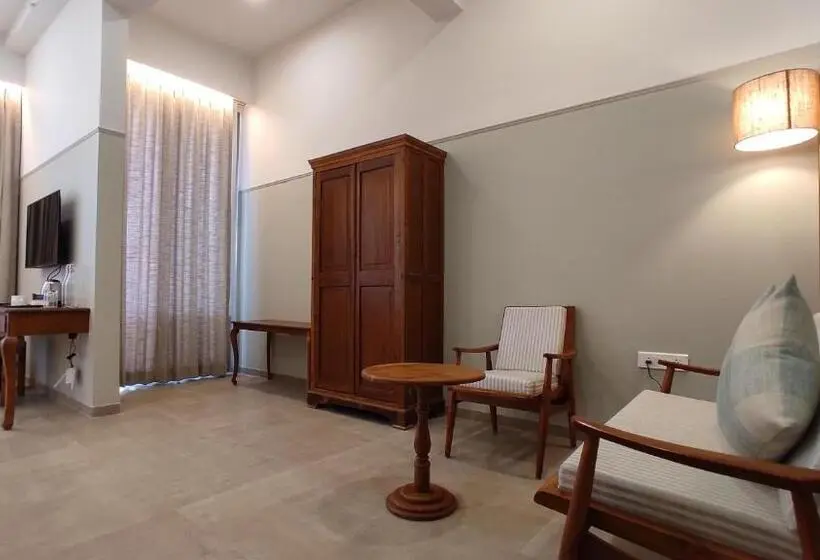 スタンダードルーム, Justa Rudra Resort & Spa, Kolad