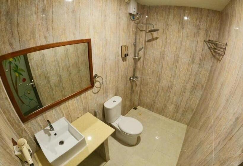 اتاق لوکس, Beach Stone