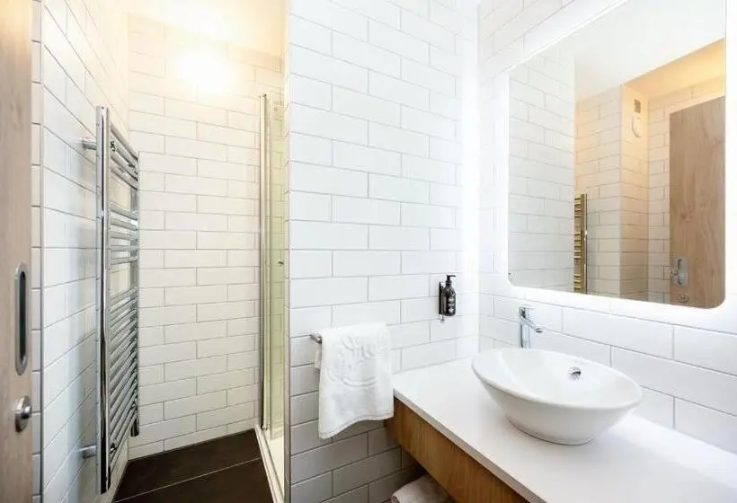 استودیوی سوپریور, Wilde Aparthotels Manchester City Centre