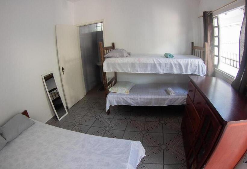 이코노이 4인룸, Pousada Pérola Do Guarujá Ltda  Me