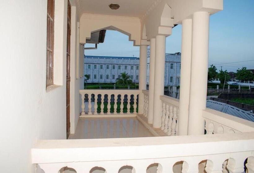 غرفة قياسية فردية مزودة بشُرفة, Sulkhan Serviced Apartment