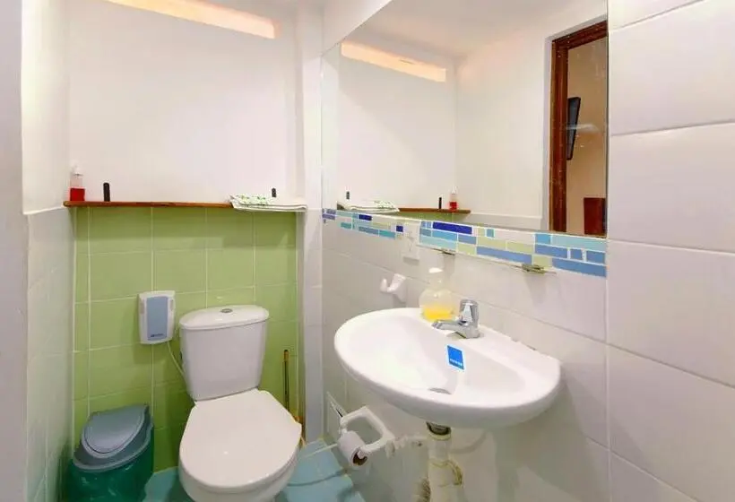 استودیو استاندارد با بالکن, Ding Dong Hostel