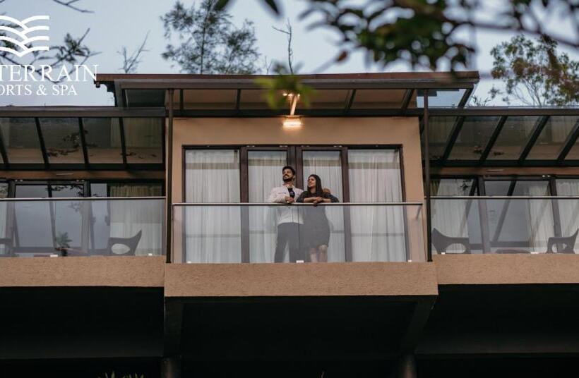 Вилла 2 Спальни, Tea Terrain Resorts & Spa