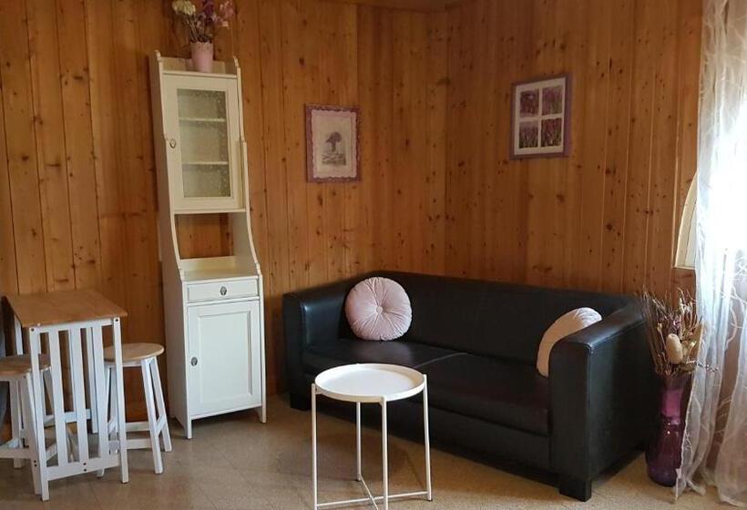 Номер Стандарт Вид на Сад, Le Clos Du Cèdre
