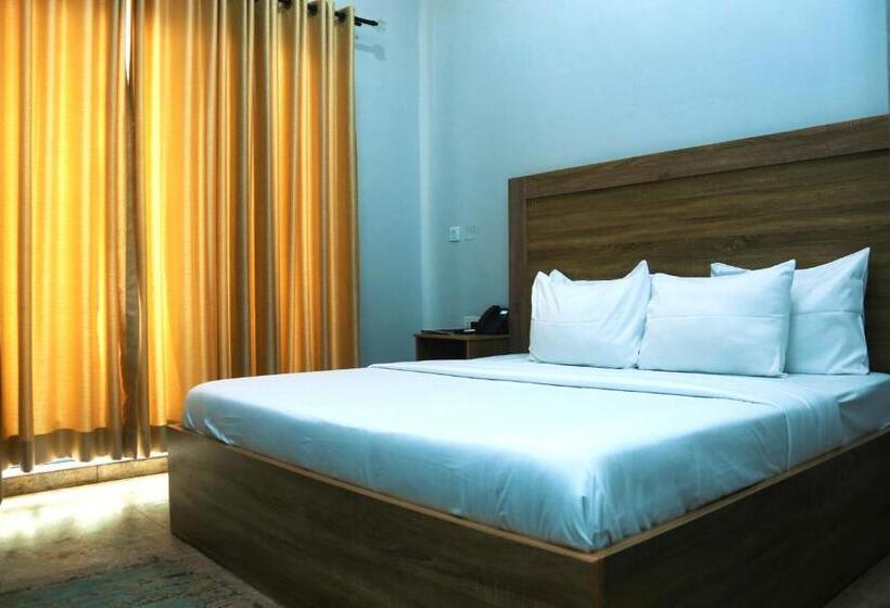 Executive Room with Views, Capitol